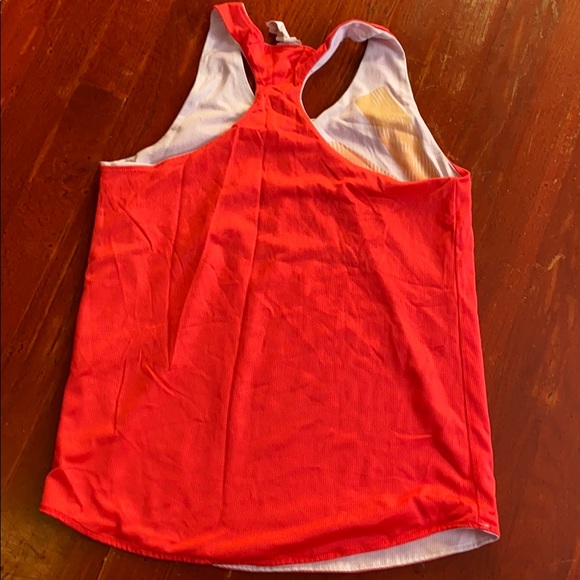 Run Tank Top - Picture 5 of 9